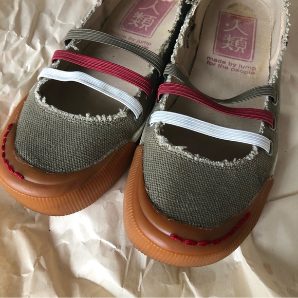 Jump canvas shoes - Picture 3 of 9